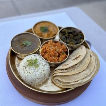 Medium Tiffin Meal