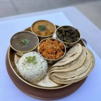 Home-Style Indian Tiffin Service Medium